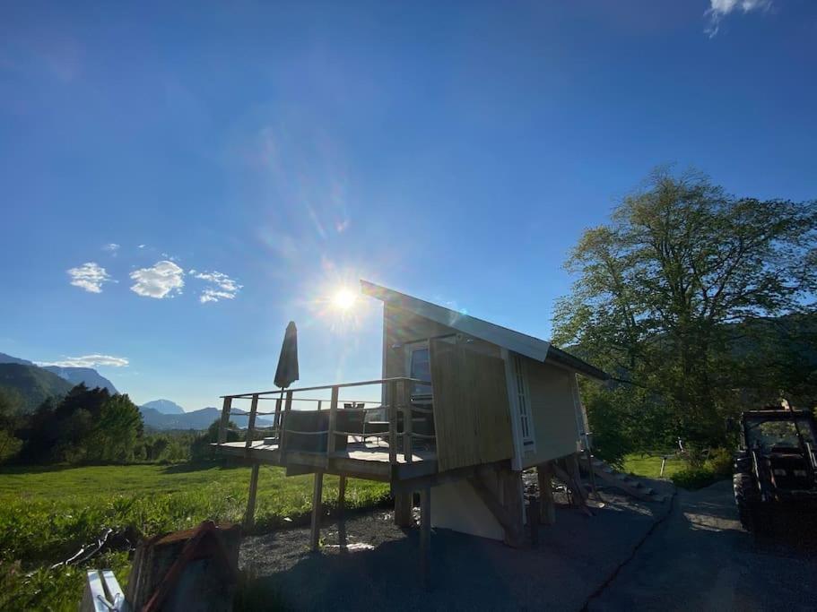 Minihus Med Drommeutsikt Til Sunnmorsalpene Διαμέρισμα Aure  Εξωτερικό φωτογραφία